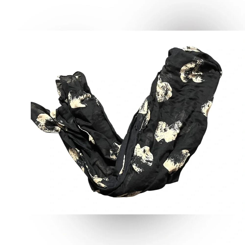 H&M | Black & Creamy White Heart Print Infinity Scarf
